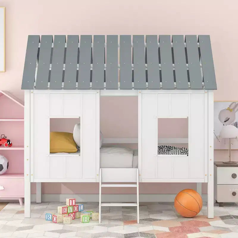 Lit mezzanine bas en forme de maison taille jumelle avec toit et deux fenêtres avant - Blanc