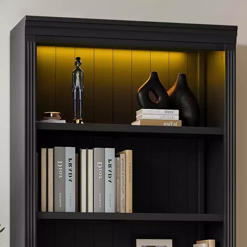 Bibliothèque haute en bois de 211,8 cm avec bande lumineuse LED, étagères réglables à 5 niveaux et organisateur de rangement pour le salon et le bureau à domicile