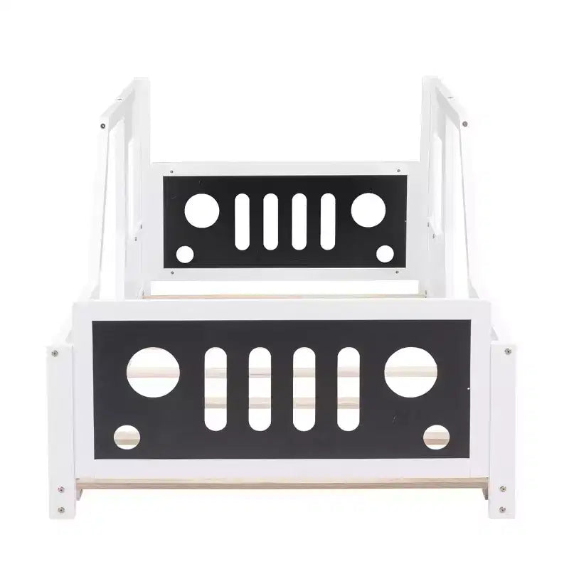 Lit plateforme en forme de voiture de collection avec roues