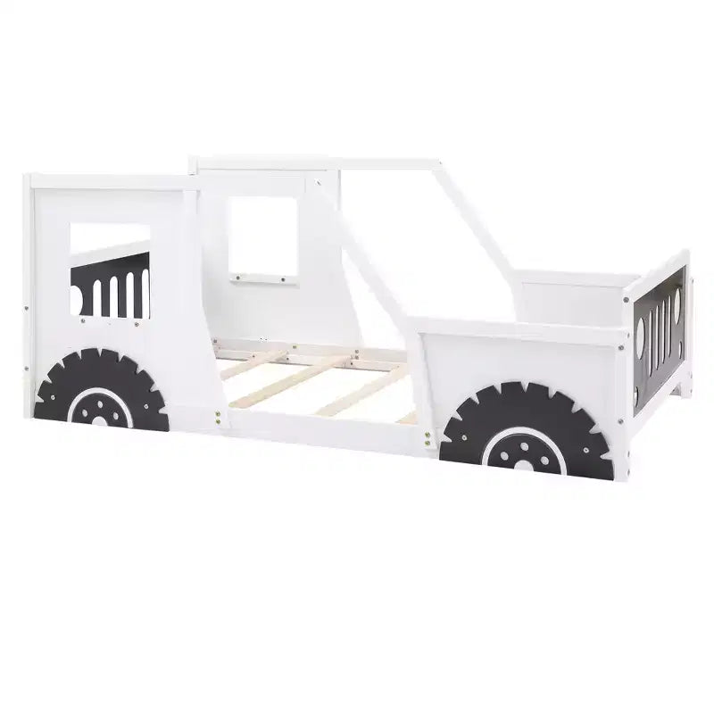 Lit plateforme en forme de voiture de collection avec roues