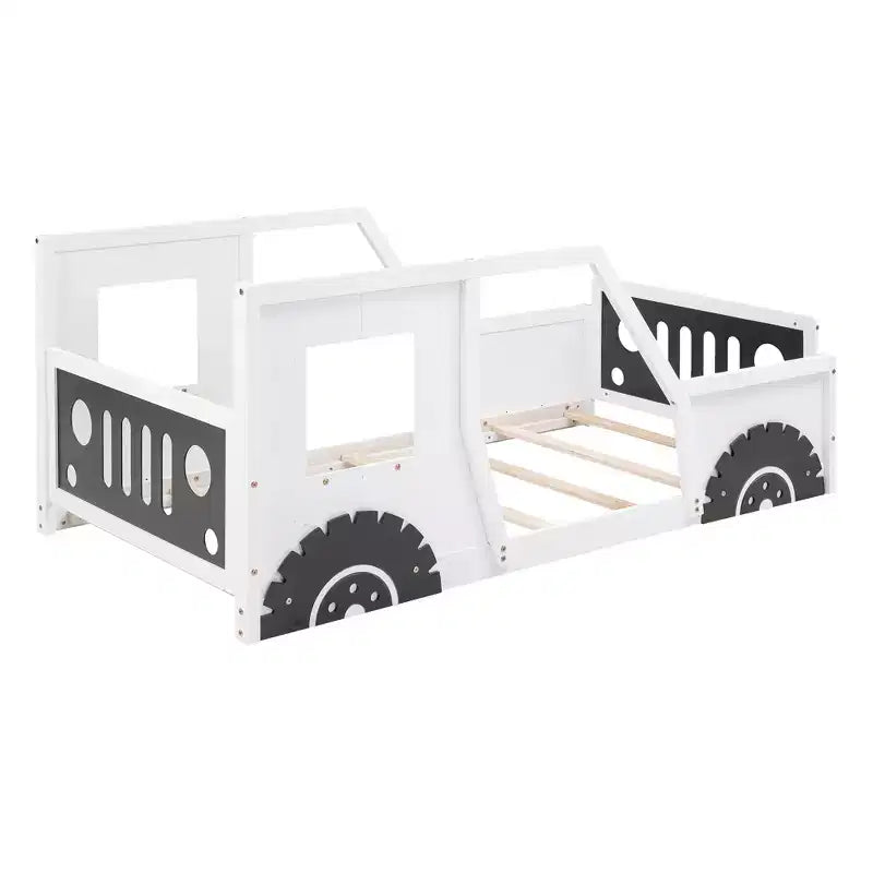 Lit plateforme en forme de voiture de collection avec roues