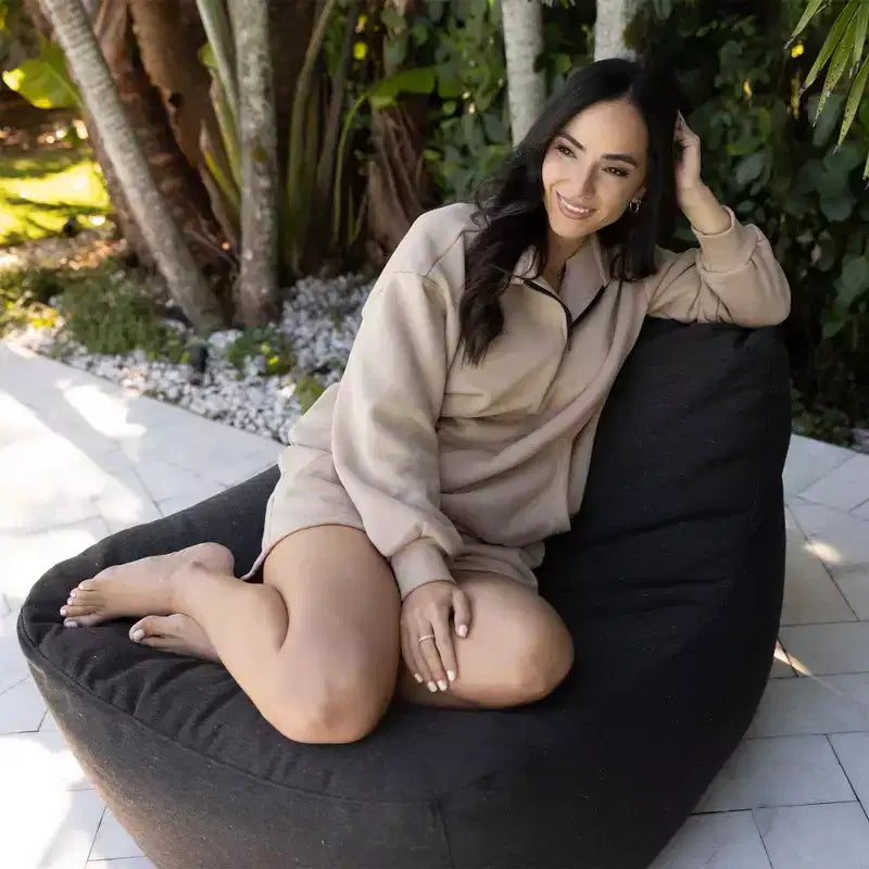 Chaise de patio légère pour l'extérieur, tissu de qualité supérieure, rembourrage en billes ComfortFlow