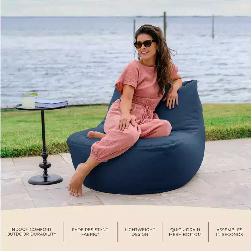 Chaise de patio légère pour l'extérieur, tissu de qualité supérieure, rembourrage en billes ComfortFlow