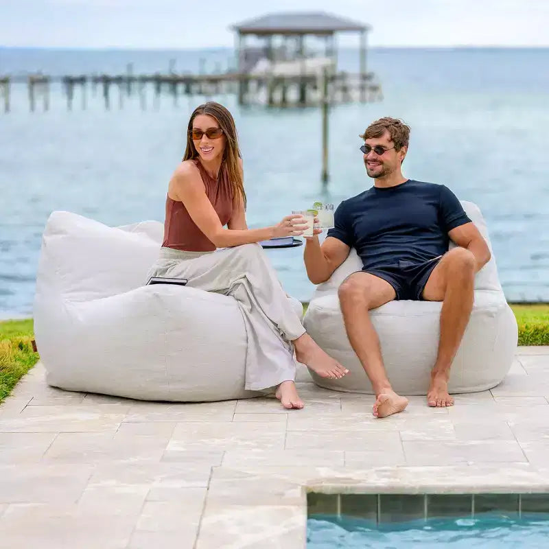Chaise de patio légère pour l'extérieur, tissu de qualité supérieure, rembourrage en billes ComfortFlow