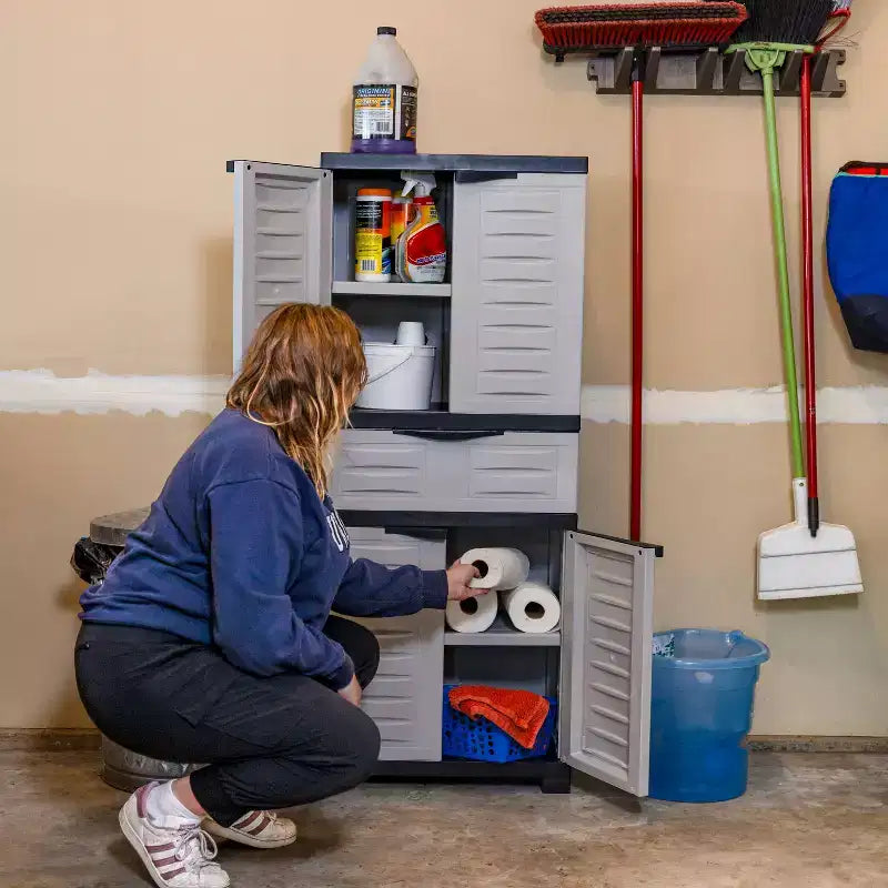 Armoire de rangement en plastique avec 2 étagères réglables et 1 tiroir - 57